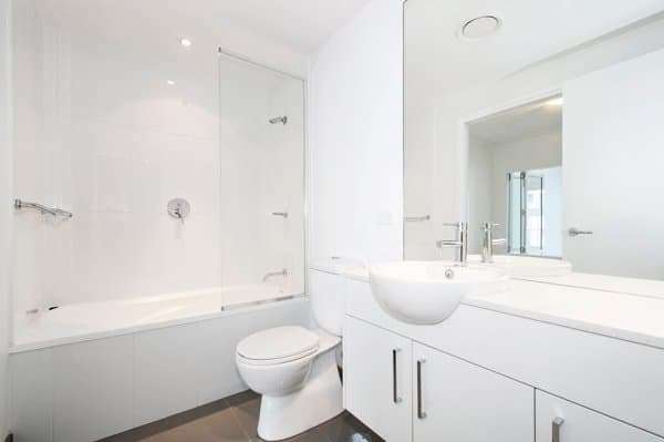 Modern bathroom installation and repairs